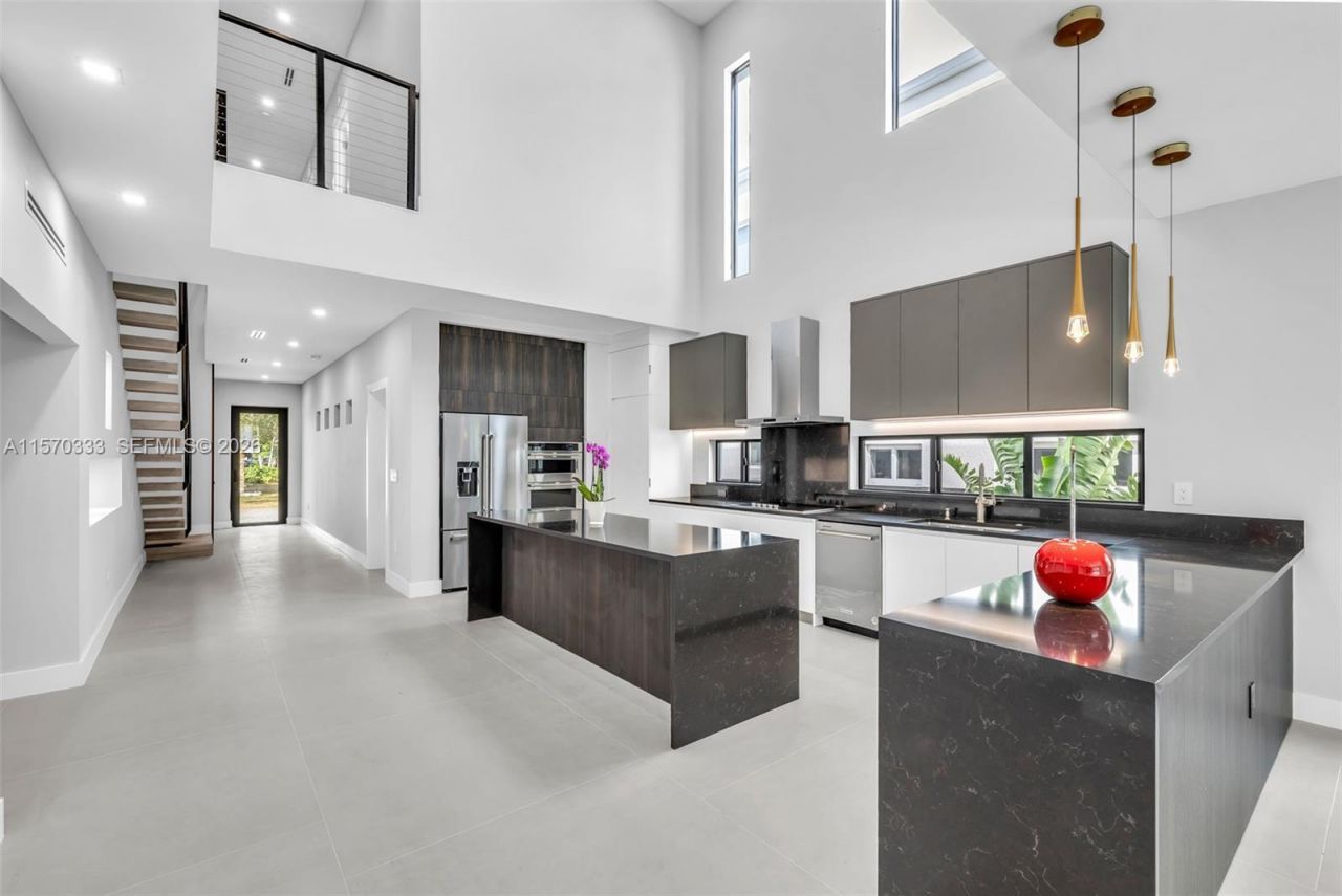 808 SW 9th St, Unit 808-A, Fort Lauderdale, FL 33315 Photo