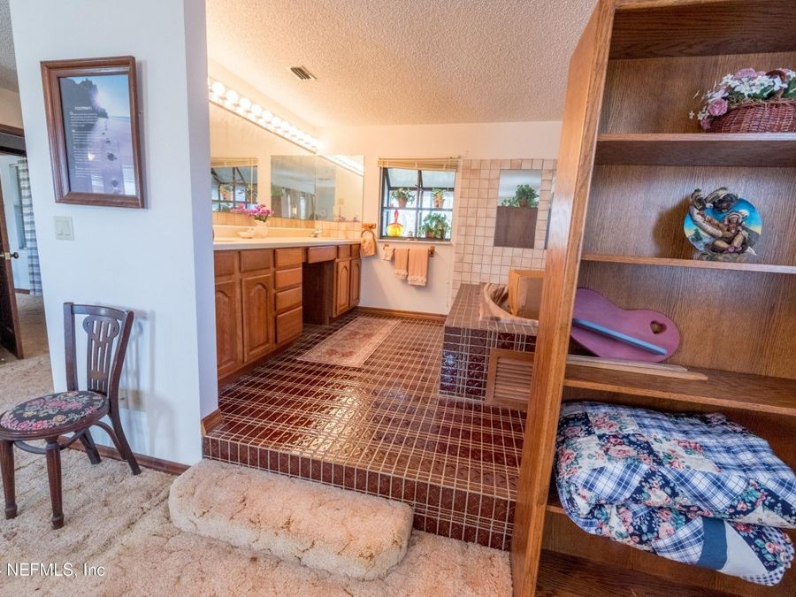 Property Image 105
