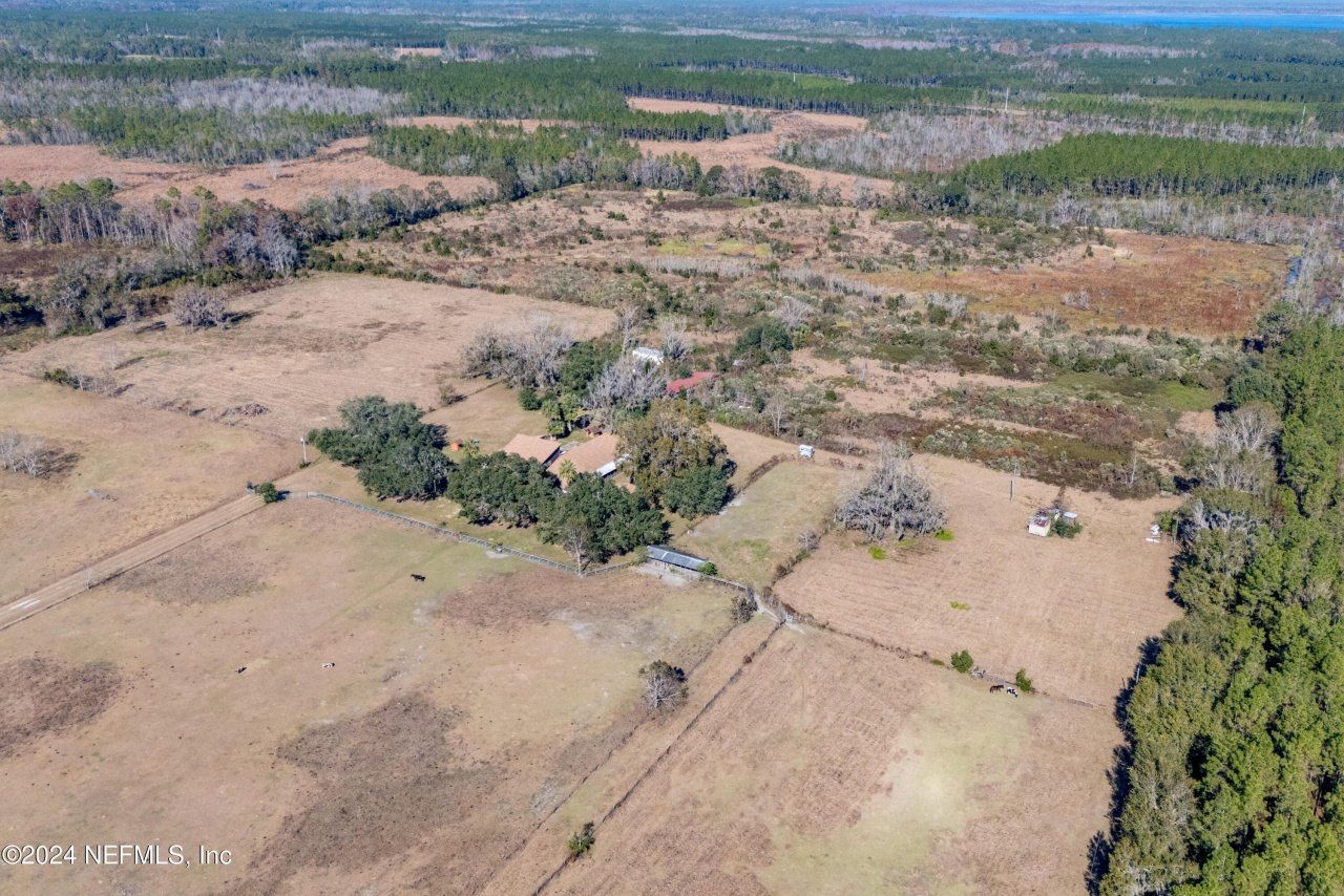 11289 SW 85th Avenue, Hampton, FL 32044 Photo