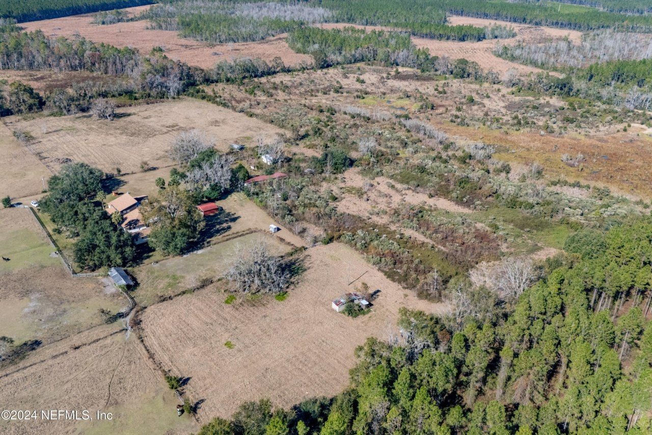 11289 SW 85th Avenue, Hampton, FL 32044 Photo