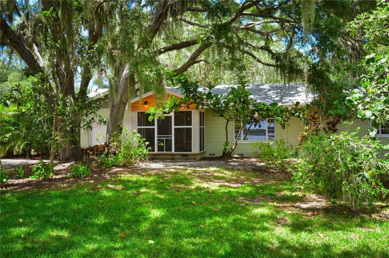 160 Bayshore Drive, Terra Ceia, FL 34250 Photo