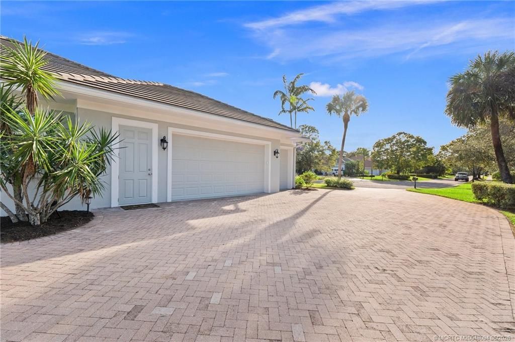 1680 SE Cypress Glen Way, Stuart, FL 34997 Photo