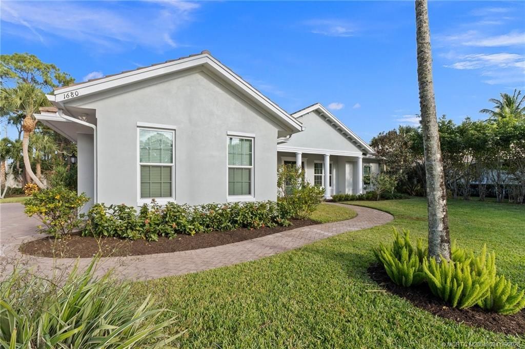 1680 SE Cypress Glen Way, Stuart, FL 34997 Photo