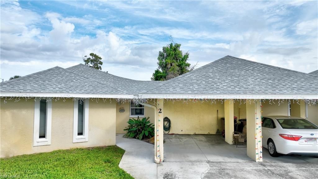 2 E Greens Cir, Lehigh Acres, FL 33936 Photo