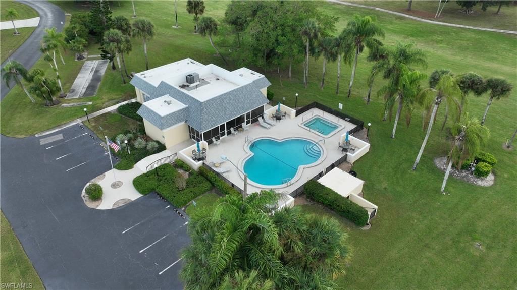 2 E Greens Cir, Lehigh Acres, FL 33936 Photo