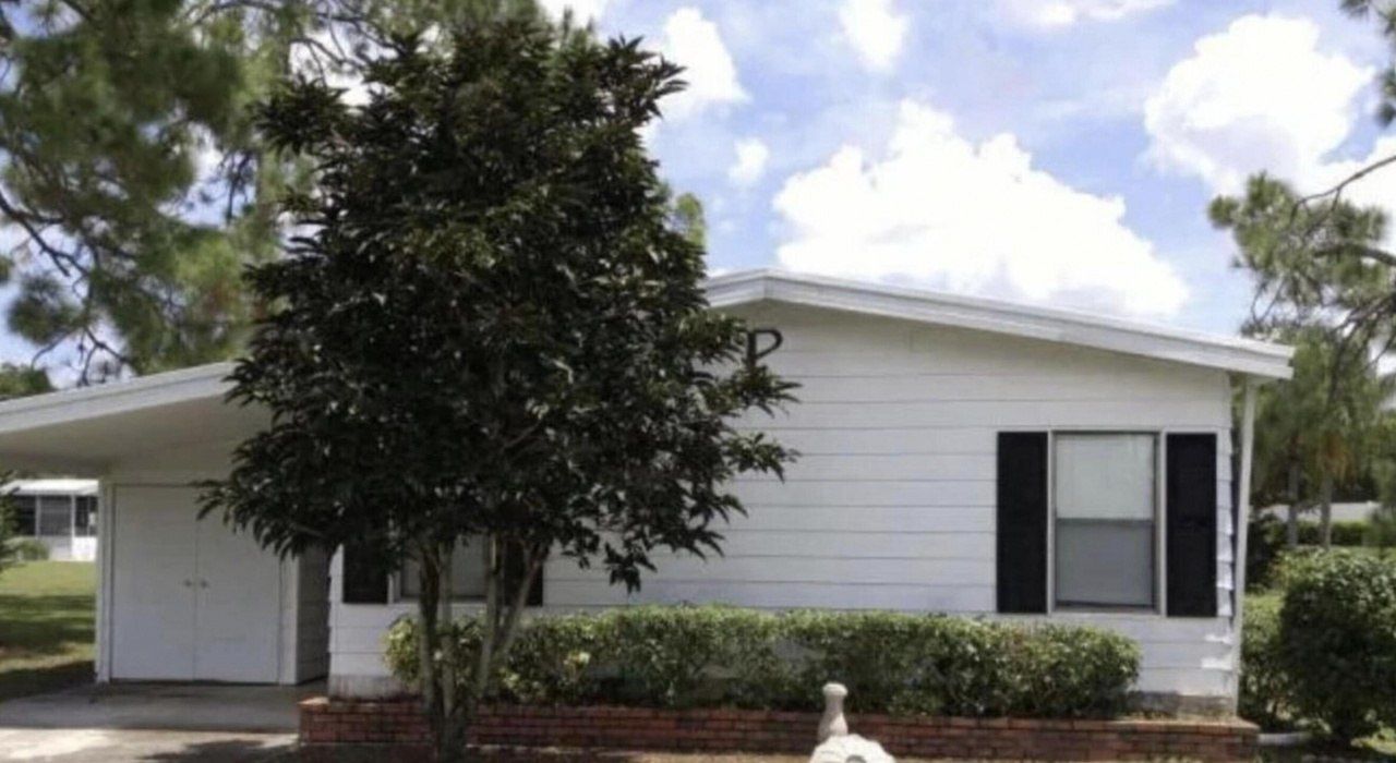 19124 Meadowbrook Court, Fort Myers, FL 33903 Photo