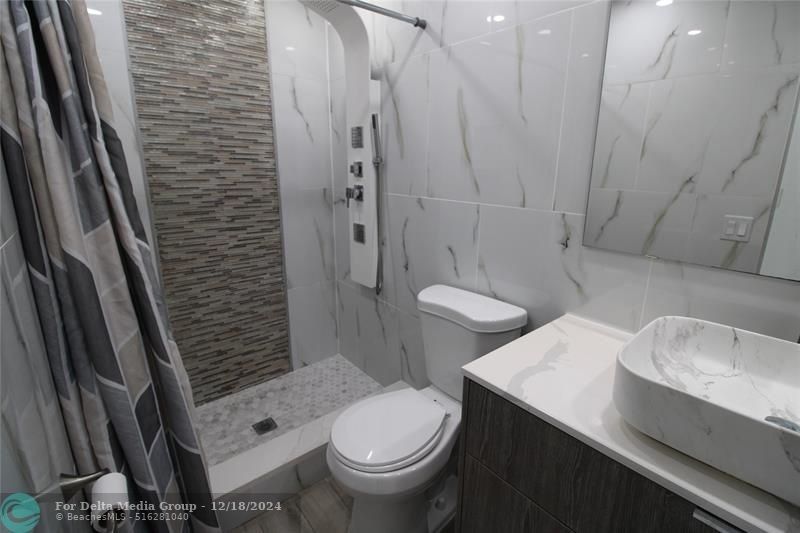 600 Layne Boulevard, Unit 119, Hallandale Beach, FL 33009 Photo