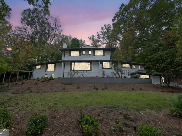 3018 W Pine Valley Road NW, Atlanta, GA 30305