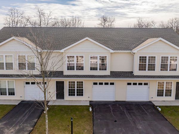 15 NICOLE Lane, Hazleton, PA 18201