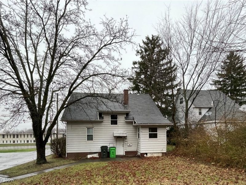 21950 Euclid Avenue, Euclid, OH 44117 Photo 28