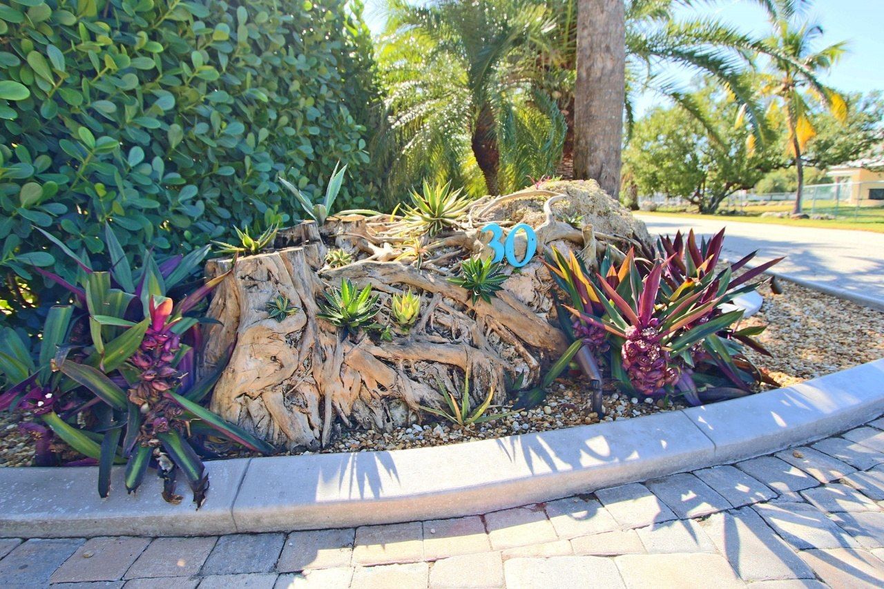 30 Ocean Front Drive, Key Largo, FL 33037 Photo