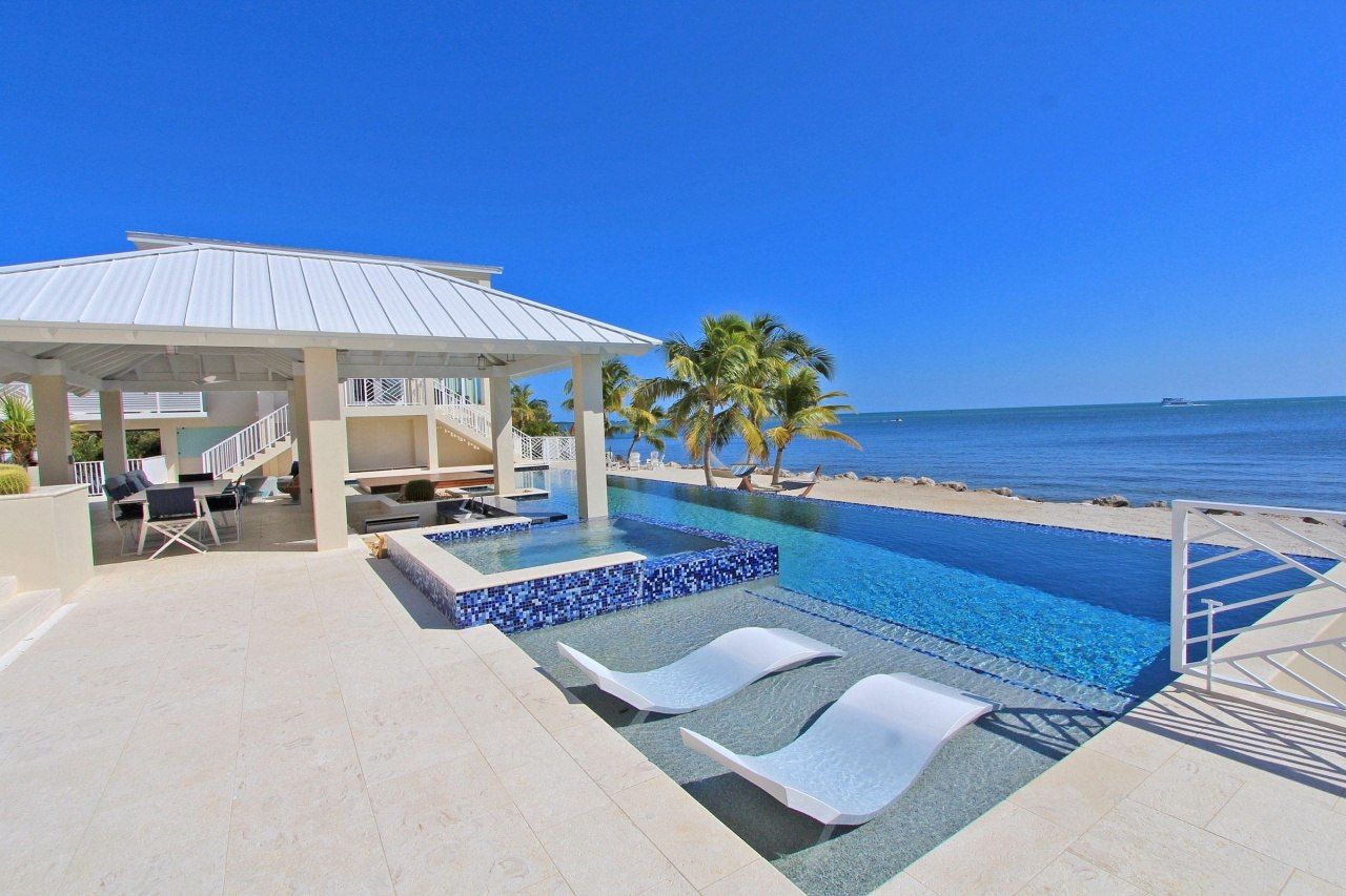30 Ocean Front Drive, Key Largo, FL 33037 Photo