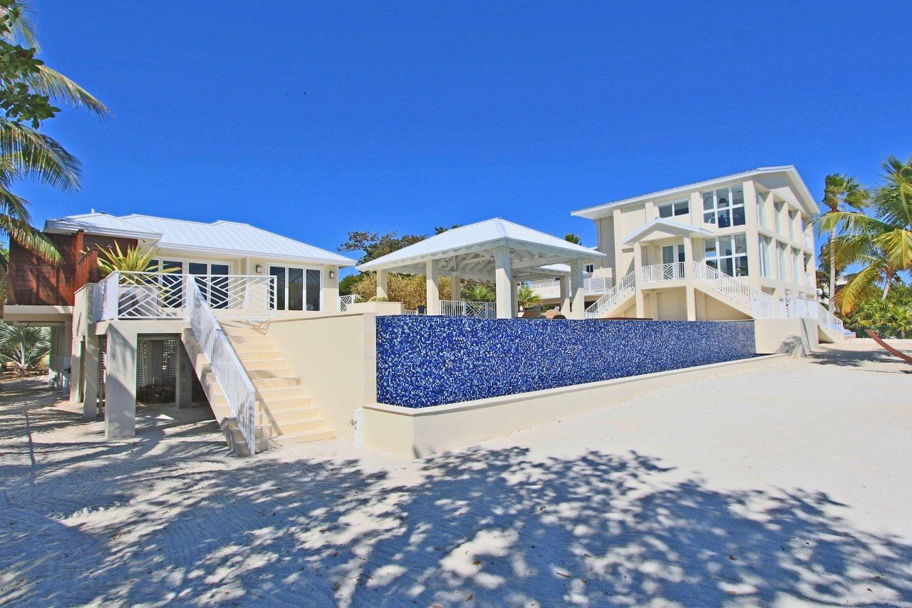 30 Ocean Front Drive, Key Largo, FL 33037 Photo