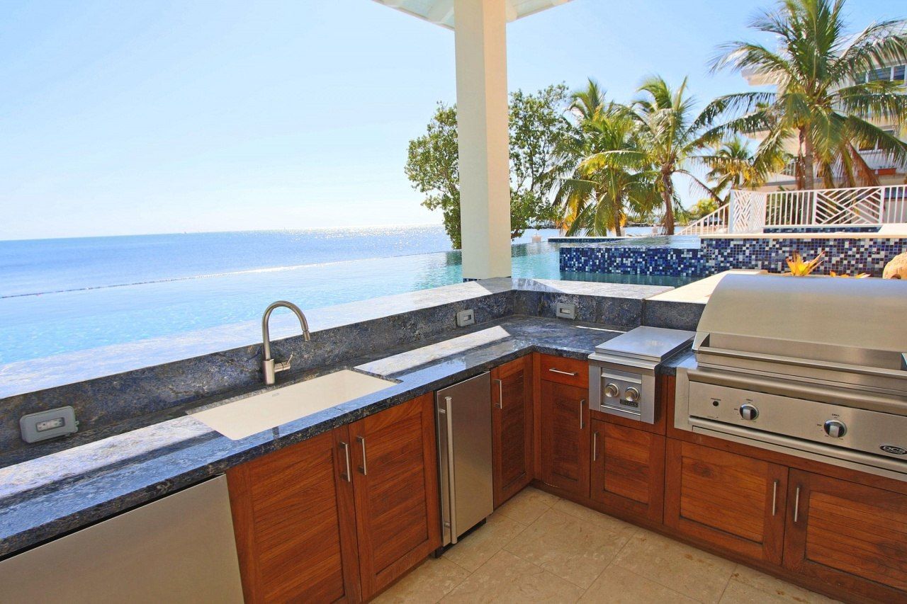 30 Ocean Front Drive, Key Largo, FL 33037 Photo