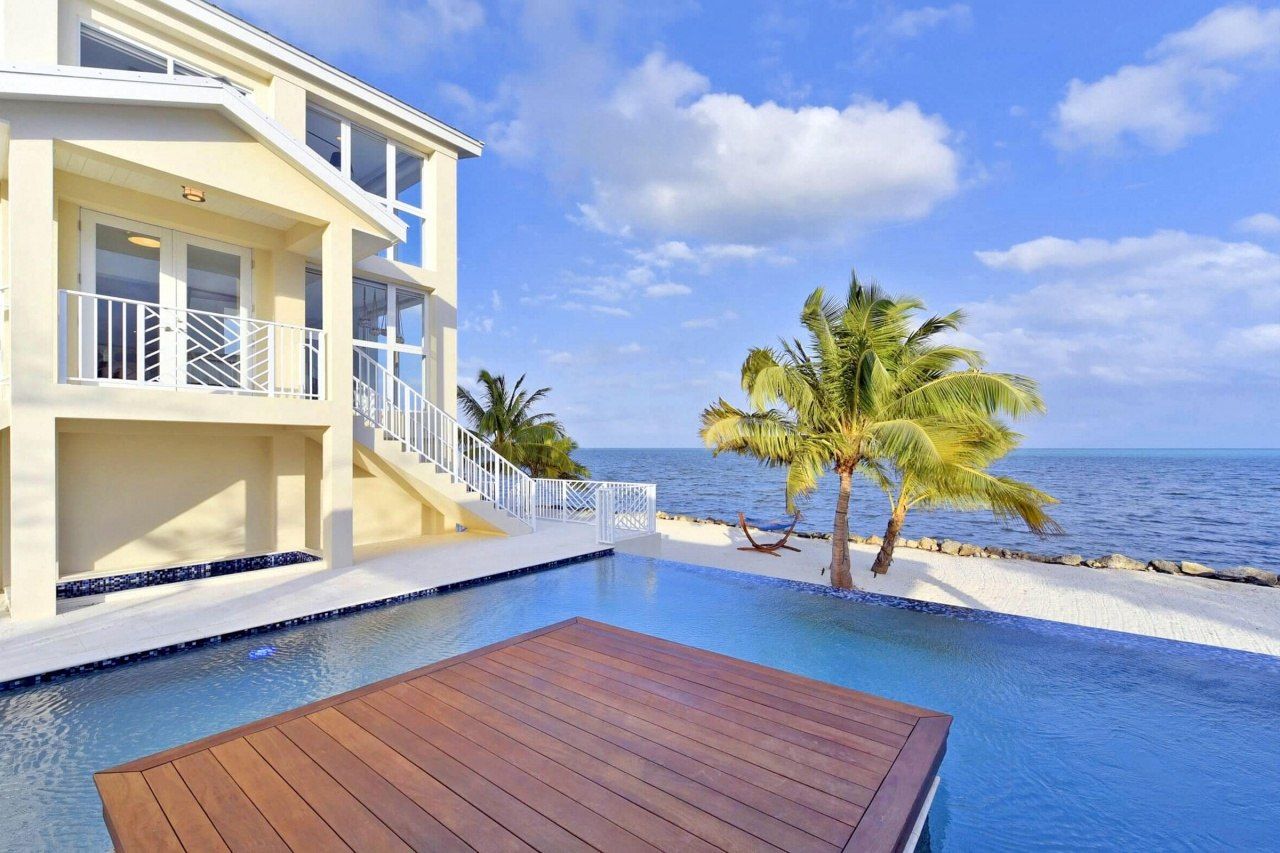 30 Ocean Front Drive, Key Largo, FL 33037 Photo