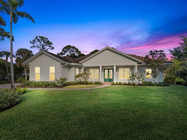 1680 SE Cypress Glen Way, Stuart, FL 34997
