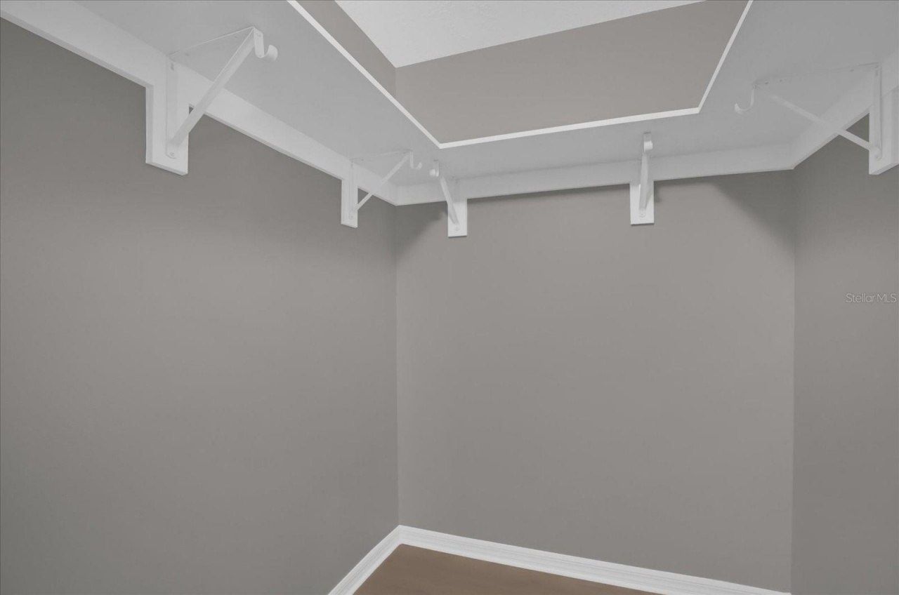 3966 Lake Mira Drive, Orlando, FL 32817 Photo