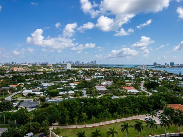 1800 NE 114th St, Unit 1911, Miami, FL 33181