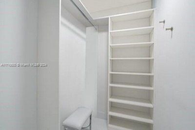 100 Lincoln Rd, Unit 739, Miami Beach, FL 33139 Photo
