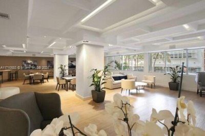 100 Lincoln Rd, Unit 739, Miami Beach, FL 33139 Photo