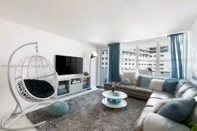 100 Lincoln Rd, Unit 739, Miami Beach, FL 33139 Photo