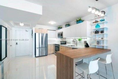 100 Lincoln Rd, Unit 739, Miami Beach, FL 33139 Photo