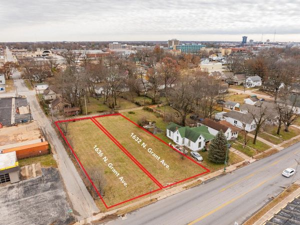 1636 N Grant Avenue, Springfield, MO 65803