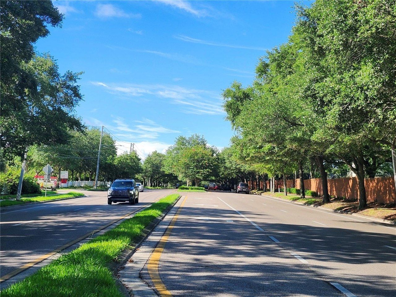 1955 S Apopka Vineland Road, Orlando, FL 32835 Photo