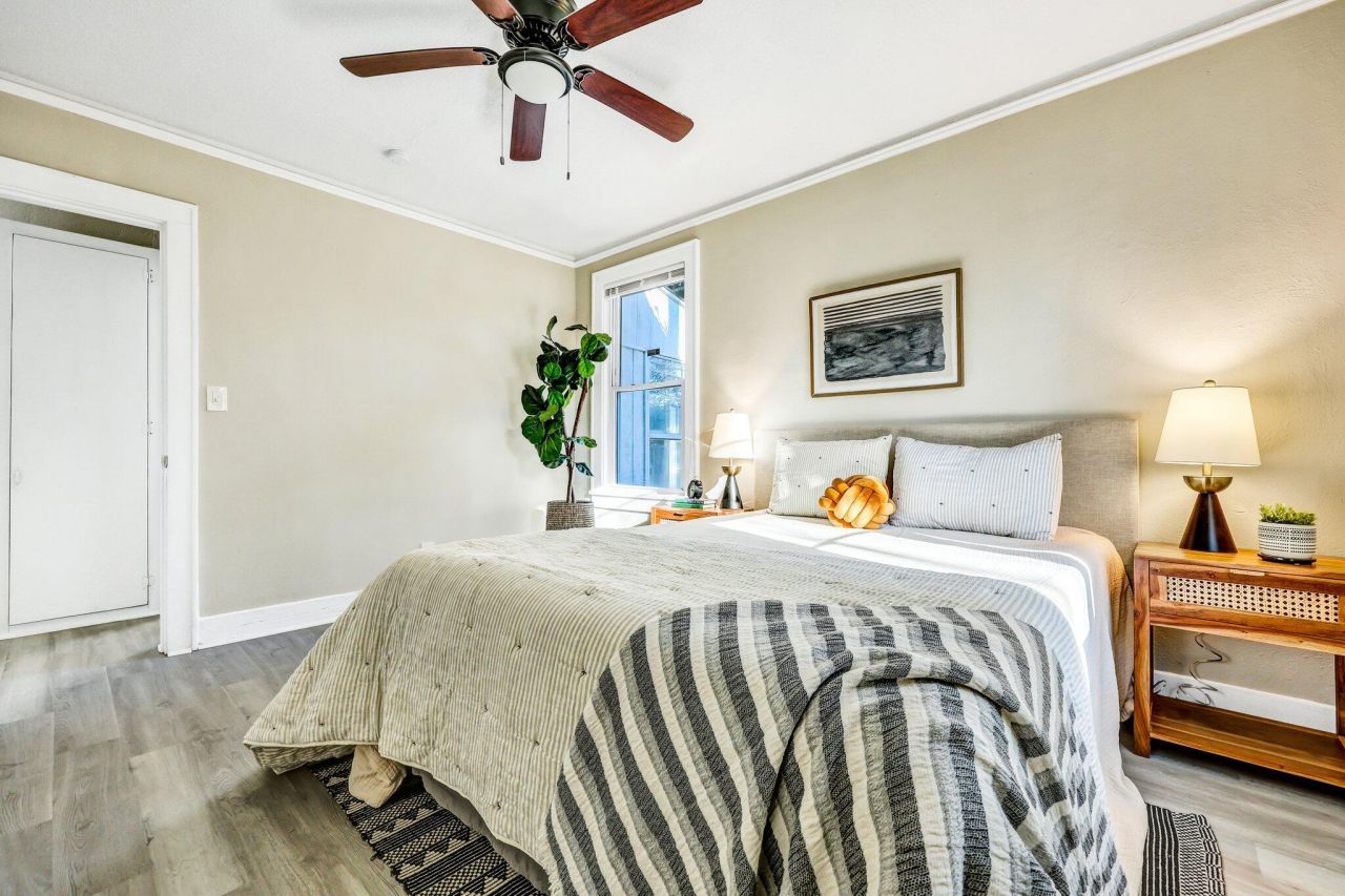 2675 Houston Street Photo 12