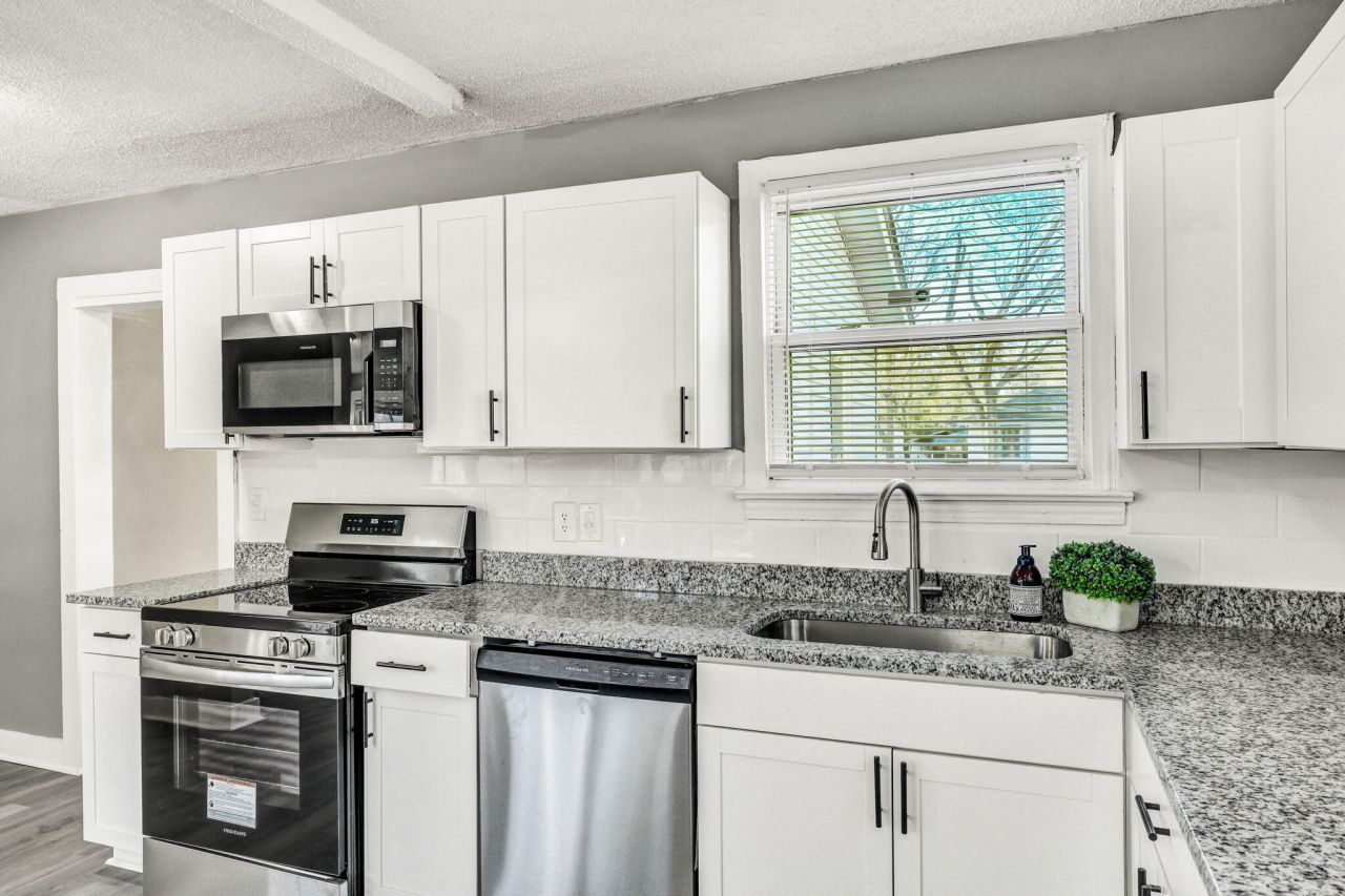 2675 Houston Street Photo 22