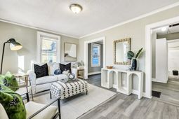 2675 Houston Street photo 4