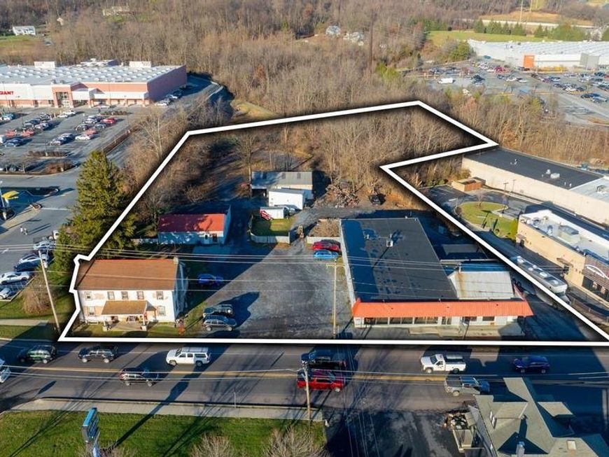 878 E Main Street, Ephrata, PA 17522 Main Photo