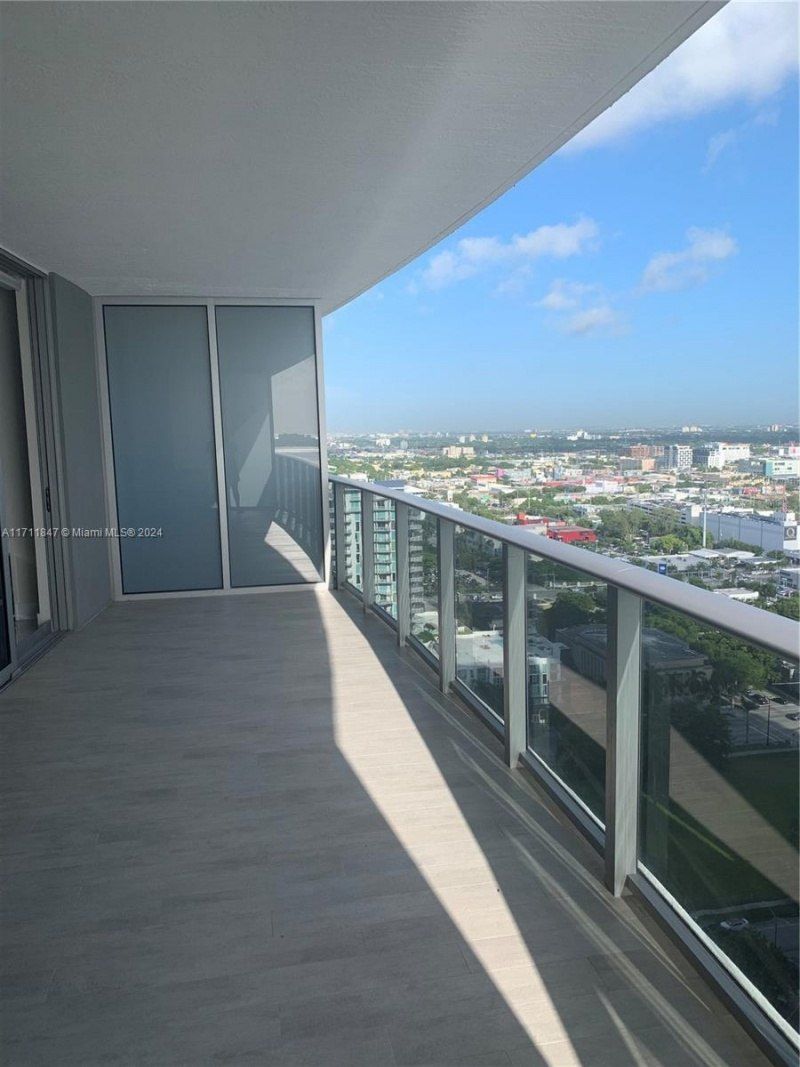 488 NE 18th St, Unit 2705, Miami, FL 33132 Photo