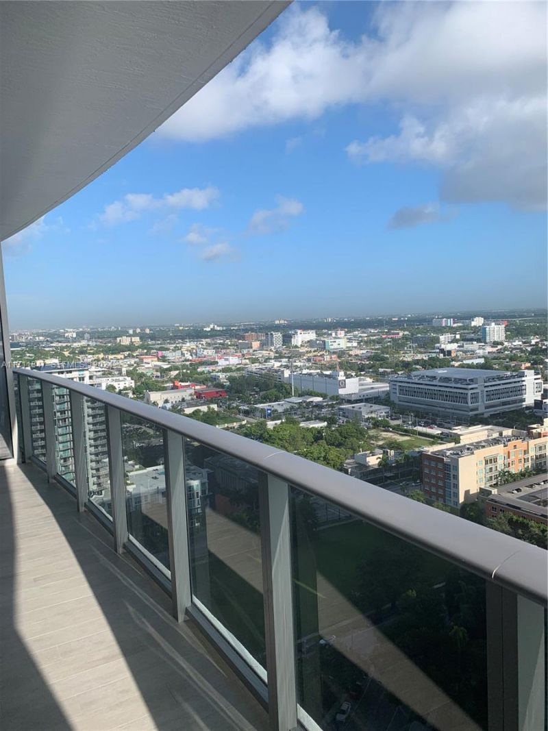 488 NE 18th St, Unit 2705, Miami, FL 33132 Photo