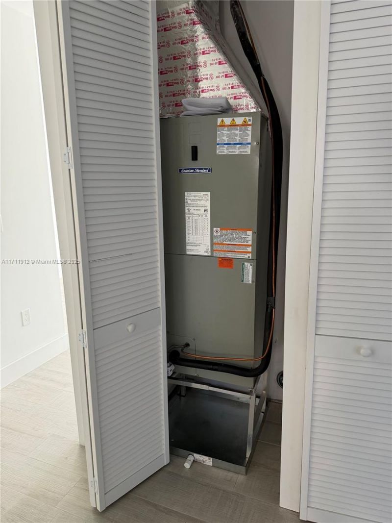 210 SE 10th St, Hallandale Beach, FL 33009 Photo