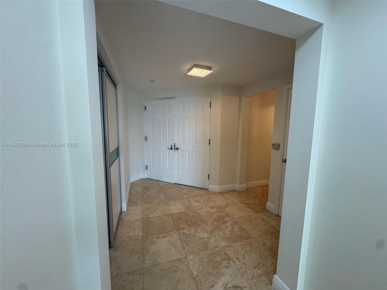 3330 NE 190 St, Unit 1215, Aventura, FL 33180 Photo