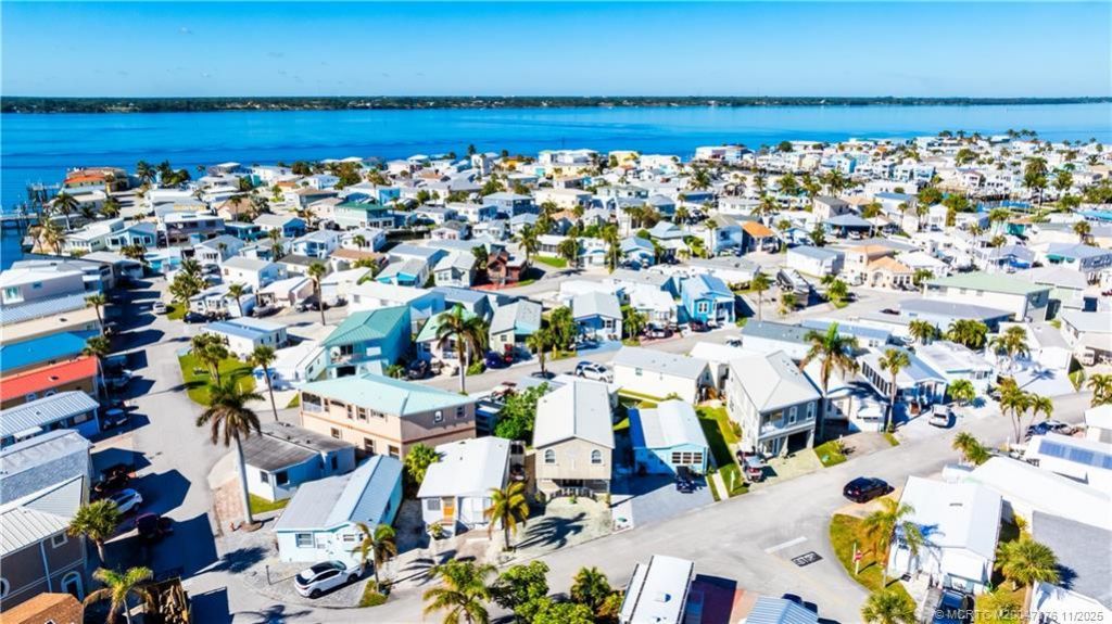 980 Nettles Boulevard, Jensen Beach, FL 34957 Photo