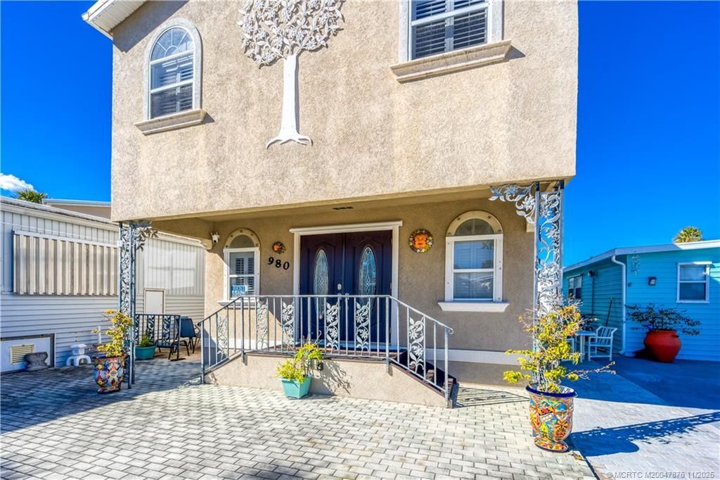 980 Nettles Boulevard, Jensen Beach, FL 34957 Photo