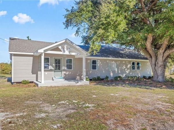 1182 Waynewood Drive, Lake Charles, LA 70611