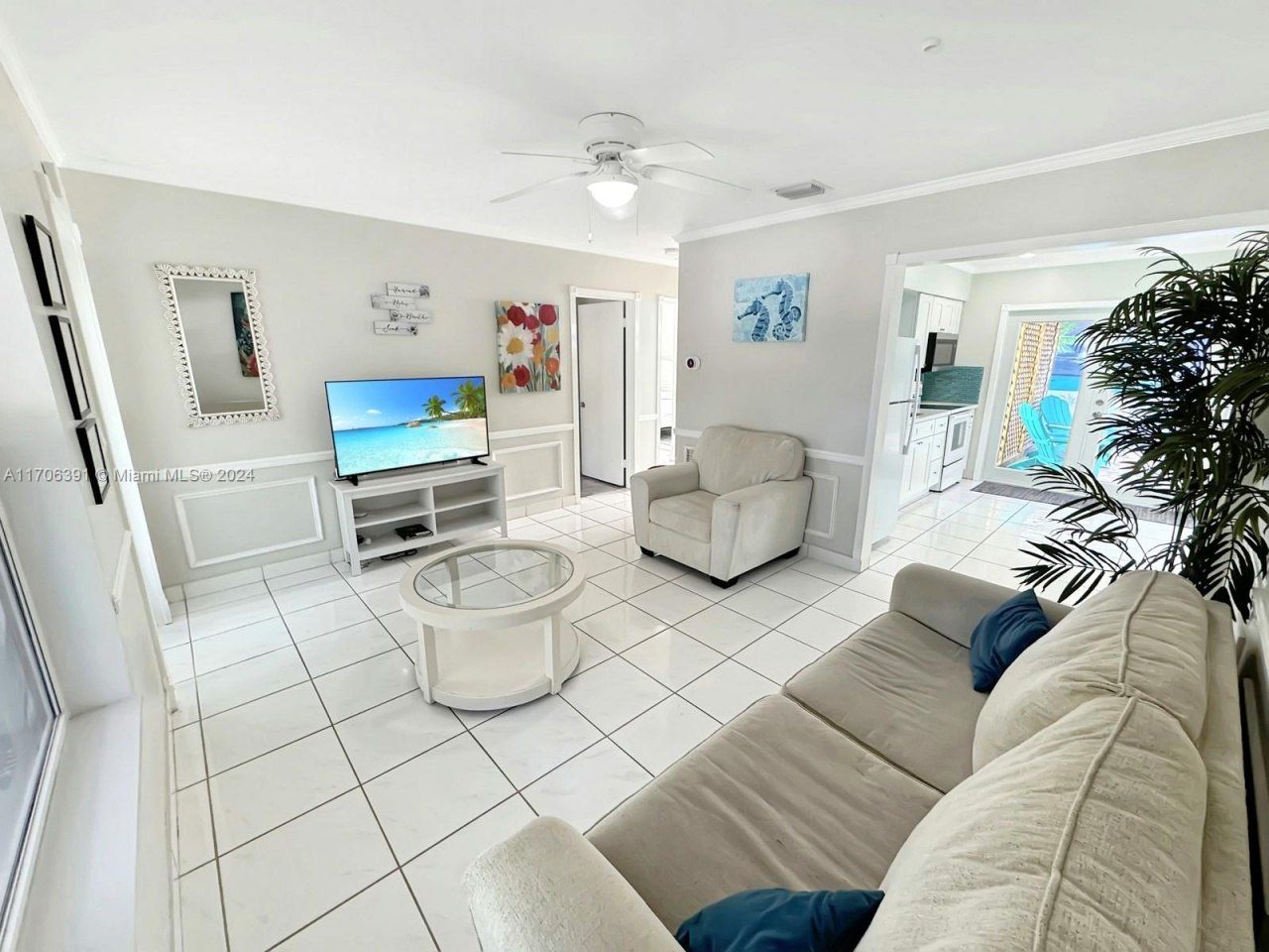 1820 SW 11th Ct, Fort Lauderdale, FL 33312 Photo