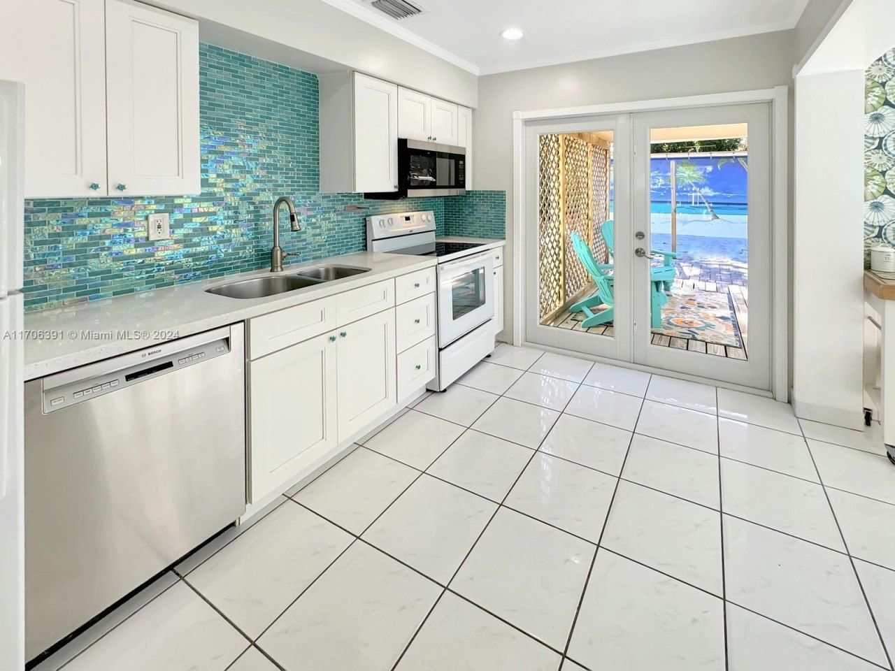 1820 SW 11th Ct, Fort Lauderdale, FL 33312 Photo