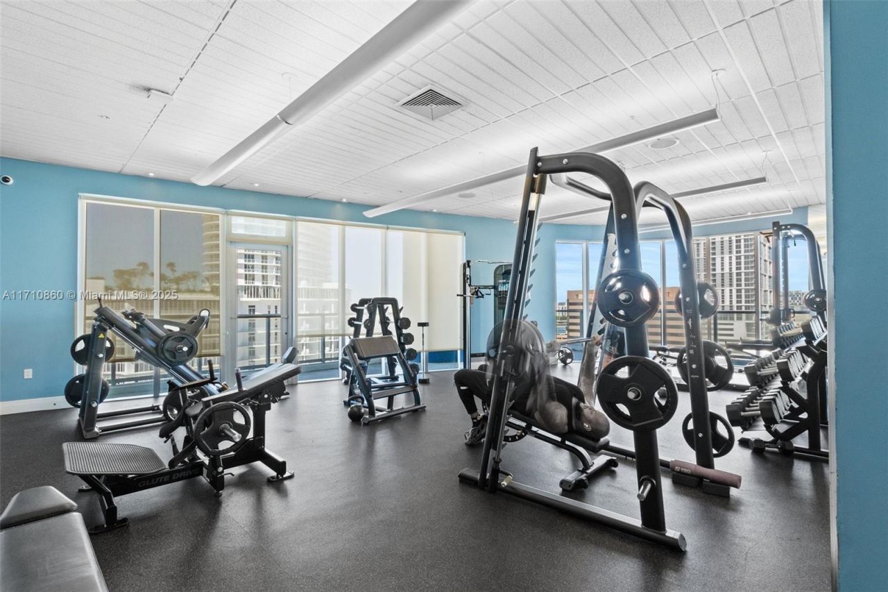 185 SW 7th St, Unit 3111, Miami, FL 33130 Photo