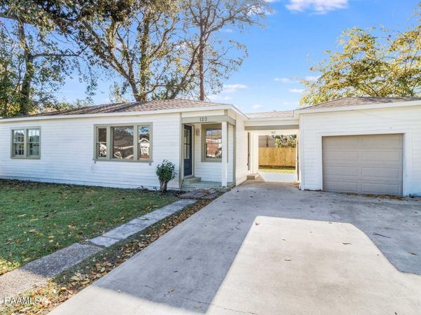 120 Oak Crest Drive, Lafayette, LA 70503
