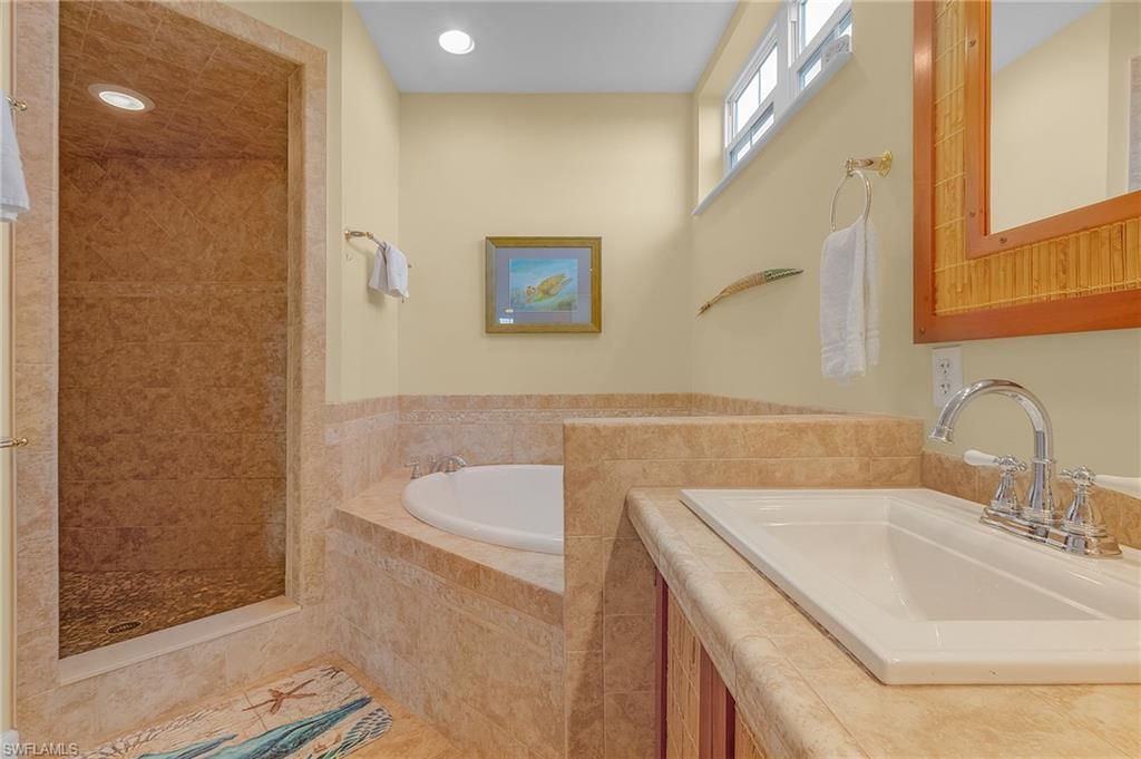 2690 Gull Ct, Saint James City, FL 33956 Photo