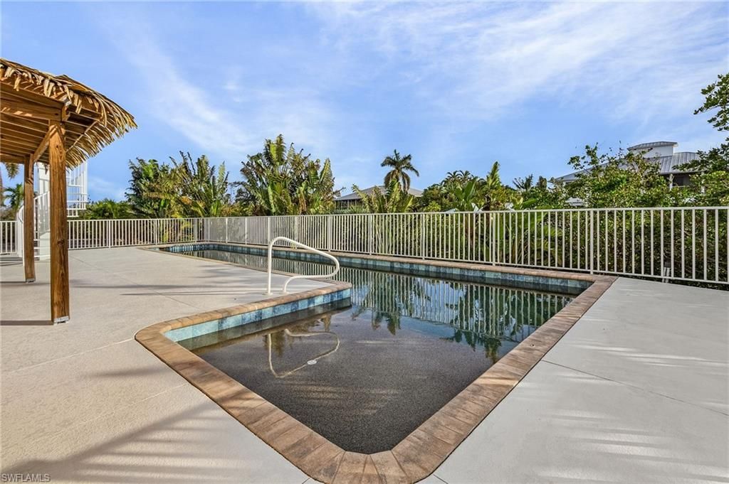 2690 Gull Ct, Saint James City, FL 33956 Photo