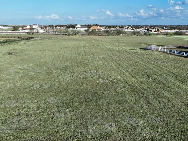 100 Twin Creekview LN, Georgetown, TX 78626