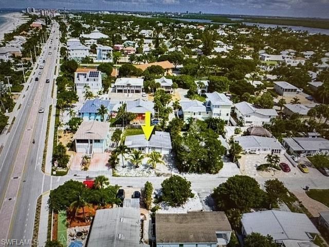 111 Hibiscus Dr, Fort Myers Beach, FL 33931 Photo