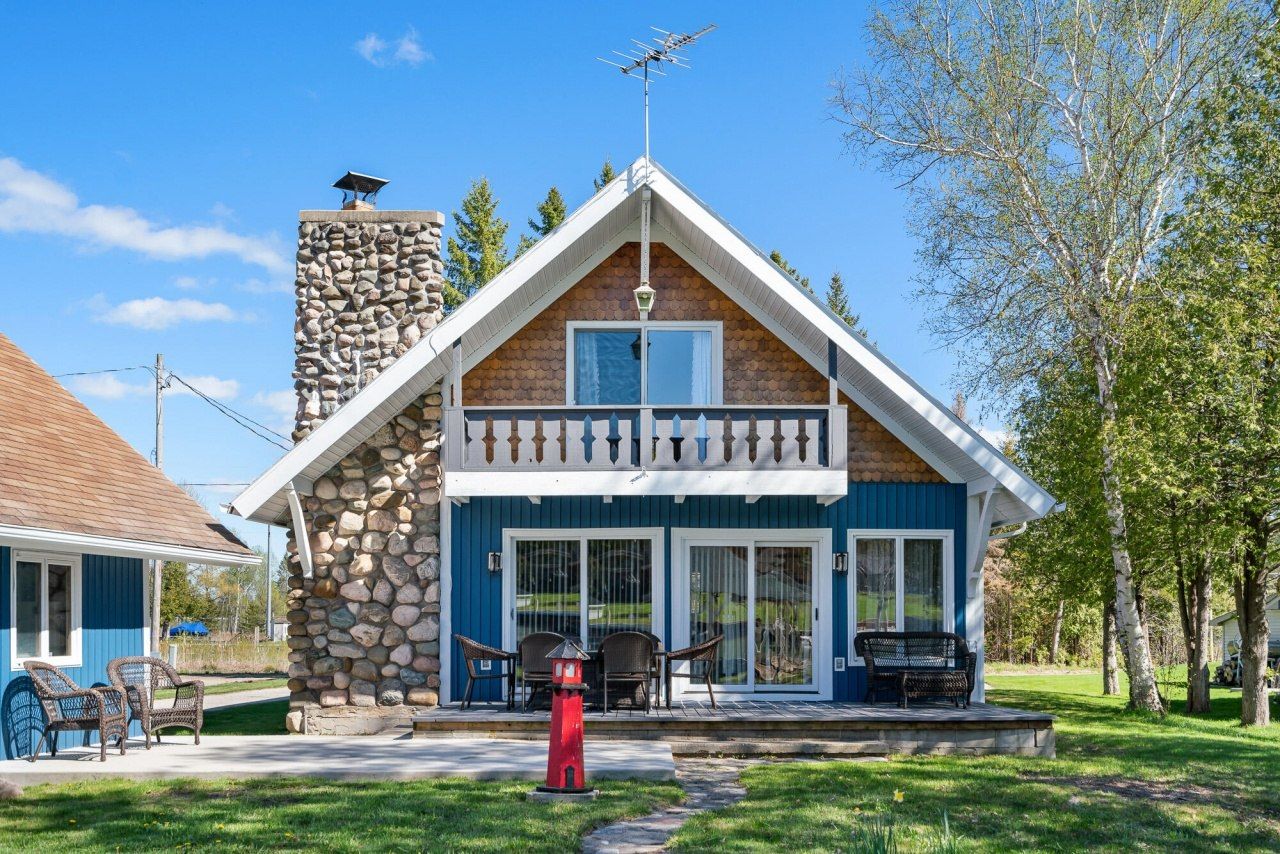 3140 Mingo Trail, Indian River, MI 49749 Main Photo