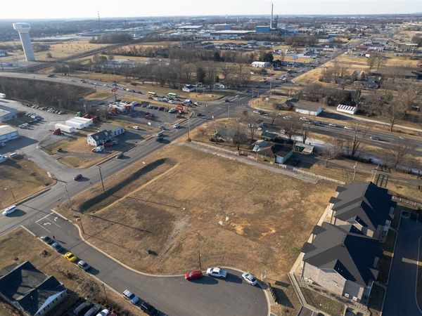 2339 Fox Ridge Court, Bowling Green, KY 42101