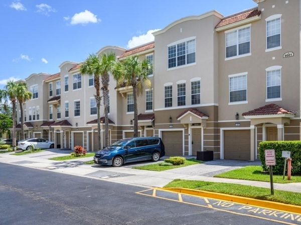 8001 COOL BREEZE DRIVE, Unit 121, ORLANDO, FL 32819